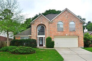 1802 Whispering Forest Dr in Houston, TX - Building Photo