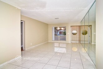 2121 N 52nd Ave in Hollywood, FL - Building Photo - Building Photo