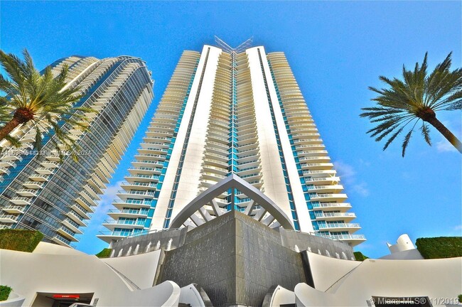 17001 Collins Ave, Unit 3507 in Sunny Isles Beach, FL - Building Photo - Building Photo