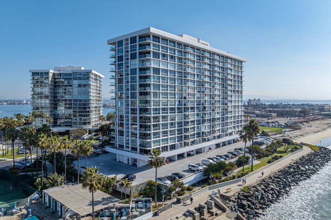 El Camino Tower in Coronado, CA - Building Photo