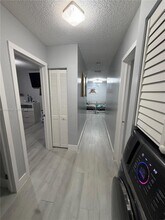 6878 NW 173rd Dr in Hialeah, FL - Building Photo - Building Photo