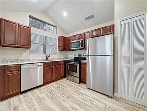 5392 Rocking Horse Pl in Oviedo, FL - Building Photo - Building Photo