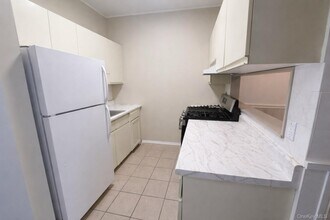 39 Church St in Port Jervis, NY - Building Photo - Building Photo