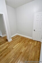 460 Saratoga St, Unit 3 in Boston, MA - Building Photo - Building Photo