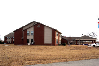 Pioneer Village in Jenks, OK - Building Photo - Building Photo