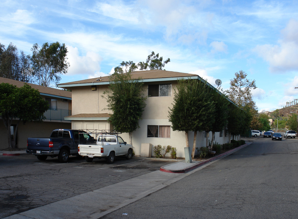 Chinaberry Apartments in San Marcos, CA - Building Photo