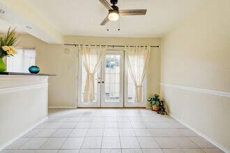 6422 Burgoyne Dr. in Houston, TX - Building Photo - Building Photo