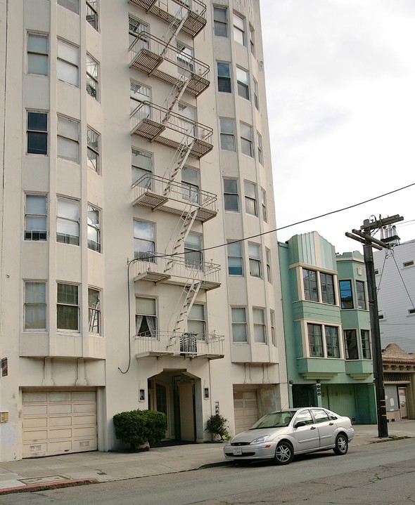 16 Laguna in San Francisco, CA - Foto de edificio