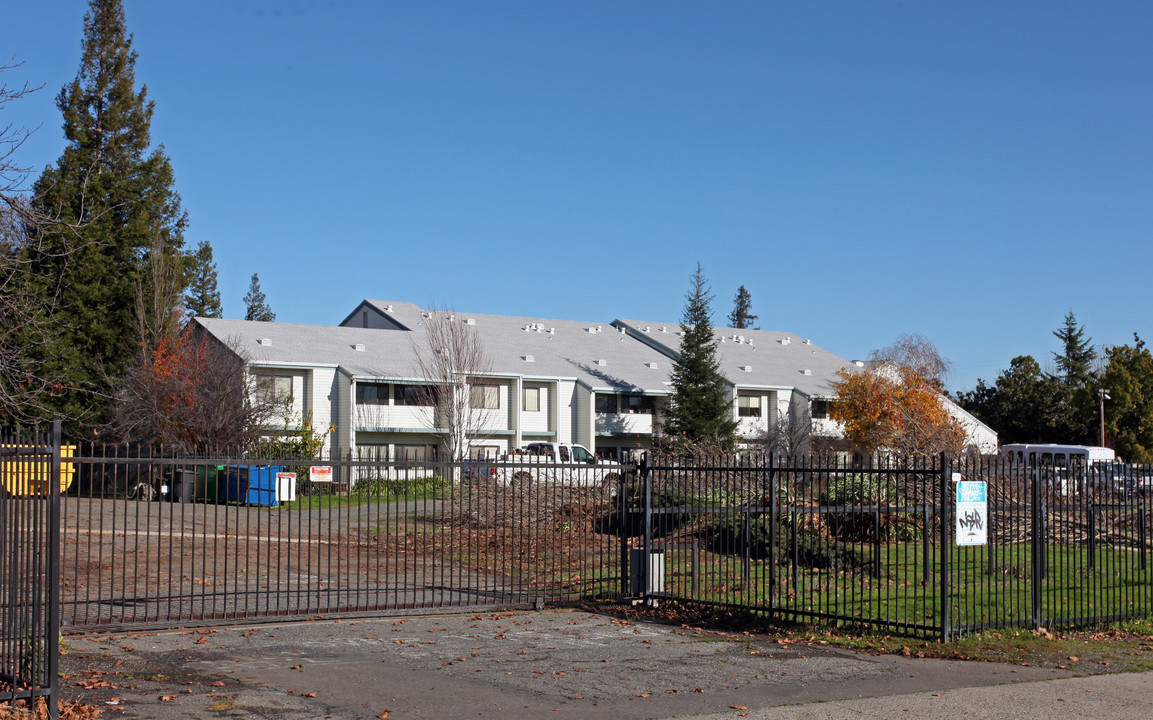 Albert Einstein Residence Center in Sacramento, CA - Building Photo