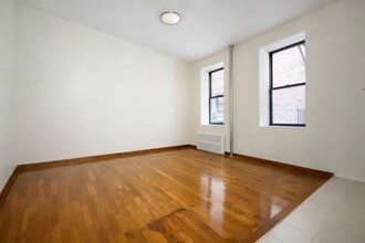 235 W 103rd St in New York, NY - Building Photo - Building Photo