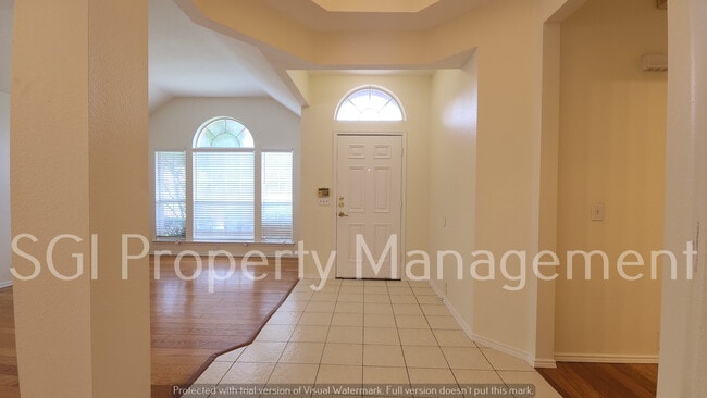 205 Dorsett Ct in Irving, TX - Building Photo - Building Photo