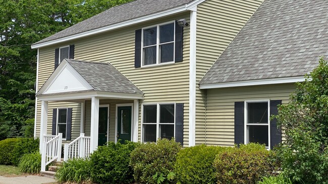 275 Mast Rd in Durham, NH - Building Photo - Building Photo