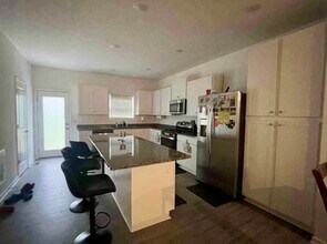 414 Douglas St in Akron, OH - Building Photo - Building Photo