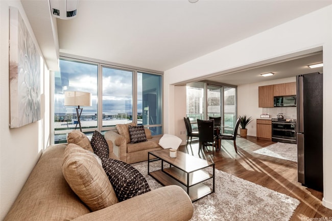 1391 Kapiolani Blvd in Honolulu, HI - Building Photo - Building Photo