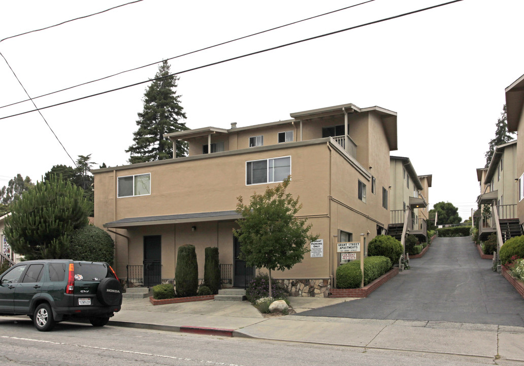 Grant Street Apartments in Santa Cruz, CA - Foto de edificio