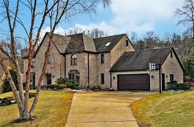 property at 120 Marlboro Dr