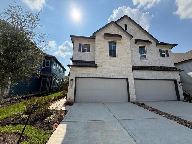 property at 155 W Coralburst Lp