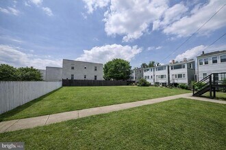 604 17th St NE in Washington, DC - Building Photo - Building Photo