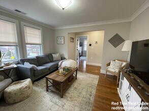 15 Nottinghill Rd, Unit 2 in Boston, MA - Building Photo - Building Photo