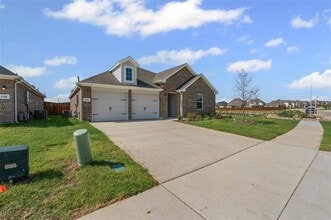 1312 Water Canna Dr in Northlake, TX - Building Photo - Building Photo