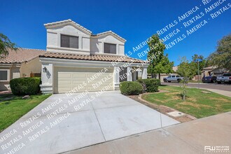 2238 E Bel Air Ln in Gilbert, AZ - Building Photo - Building Photo