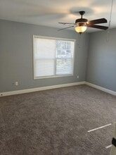 1203 S Fant St in Anderson, SC - Foto de edificio - Building Photo