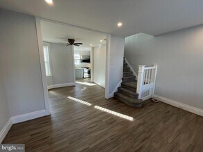 760 W Railroad Ave in Bryn Mawr, PA - Building Photo - Building Photo