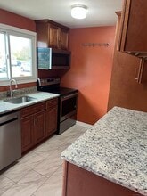 16 Seymour Rd in East Granby, CT - Building Photo - Building Photo