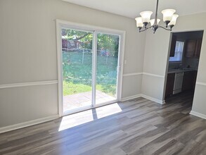 8802 Malvern Hill Rd in Plantation, KY - Building Photo - Building Photo