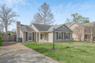 2515 Pioneer Rd SW in Huntsville, AL - Building Photo - Building Photo