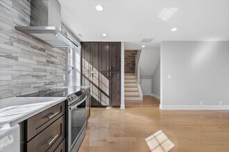 3476 S Utah St in Arlington, VA - Building Photo - Building Photo