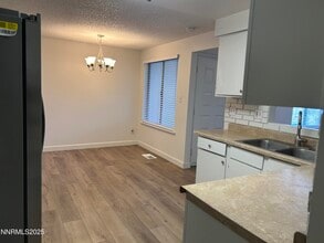 6780 Peppermint Dr in Reno, NV - Building Photo - Building Photo