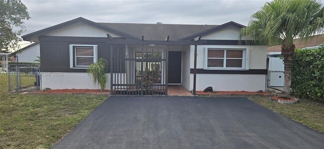 property at 4320 SW 138th Ct