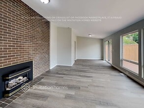 2418 SW 306th Pl in Federal Way, WA - Foto de edificio - Building Photo