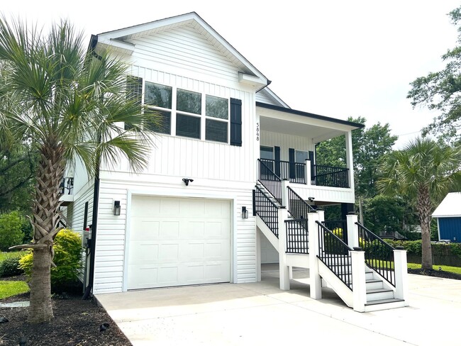 property at 5848 Creekside Dr
