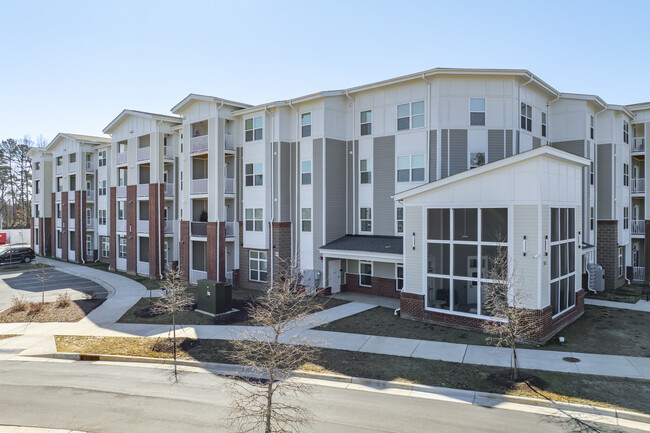 Eastway Crossings in Charlotte, NC - Foto de edificio - Building Photo