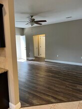 415 E Field Ave in Crestview, FL - Building Photo - Building Photo