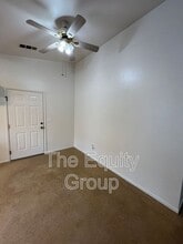 1424 Cottage Pl in Porterville, CA - Building Photo - Building Photo