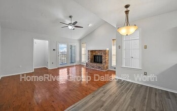 2835 Keller Springs Rd in Carrollton, TX - Building Photo - Building Photo