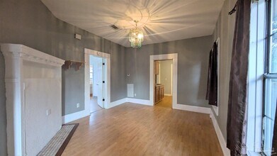 1014 W Gregory St in Pensacola, FL - Building Photo - Building Photo