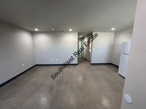 1501 W Llano Estacado Blvd in Clovis, NM - Building Photo - Building Photo