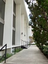 8701 Delgany Ave, Unit 0 in Playa Del Rey, CA - Building Photo - Building Photo
