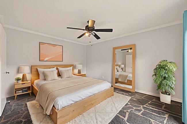 9029 Gaylord Dr, Unit 125 in Houston, TX - Building Photo - Building Photo