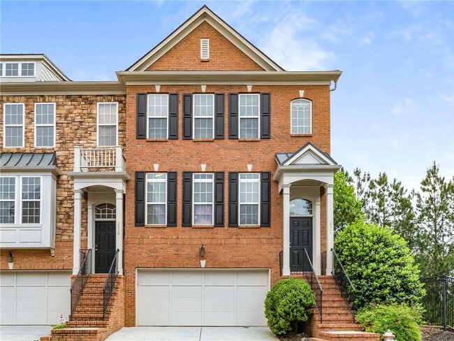 property at 2826 Loftview Square