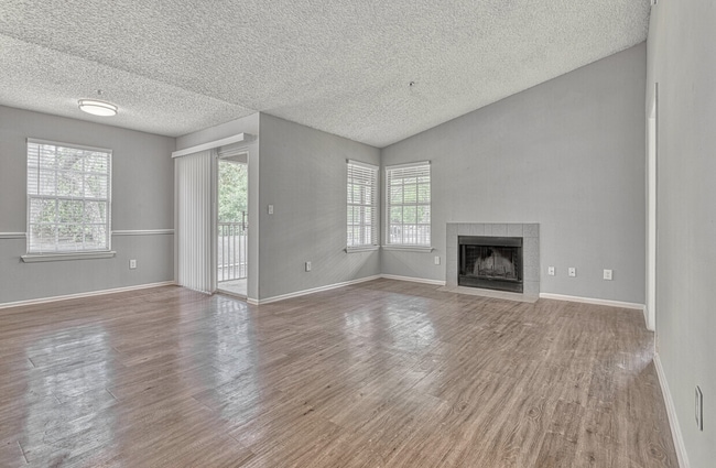 Newport Colony Apartments in Casselberry