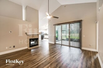 10534 Otter Creek Dr in Jacksonville, FL - Foto de edificio - Building Photo