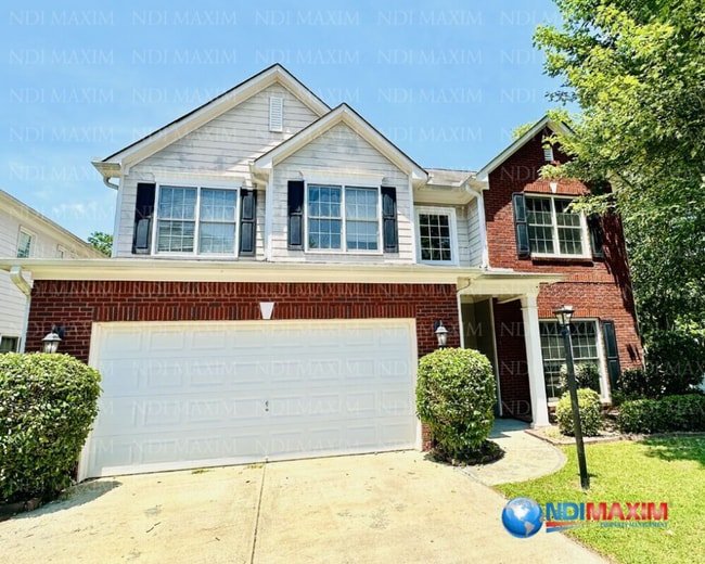 property at 2835 Niblick Way
