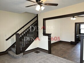 422-424 W 12th St in Sioux Falls, SD - Building Photo - Building Photo