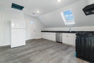 108 Paul Gore St in Boston, MA - Building Photo - Building Photo