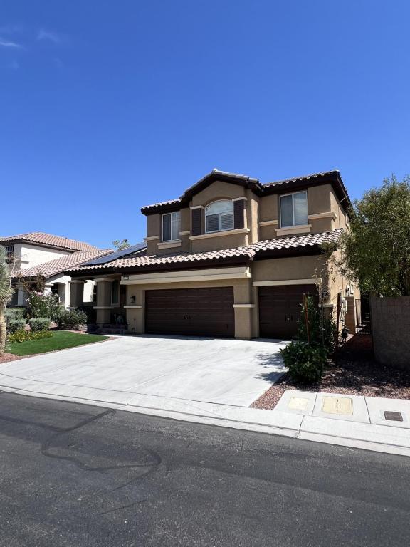 property at 11736 Hugana Pl
